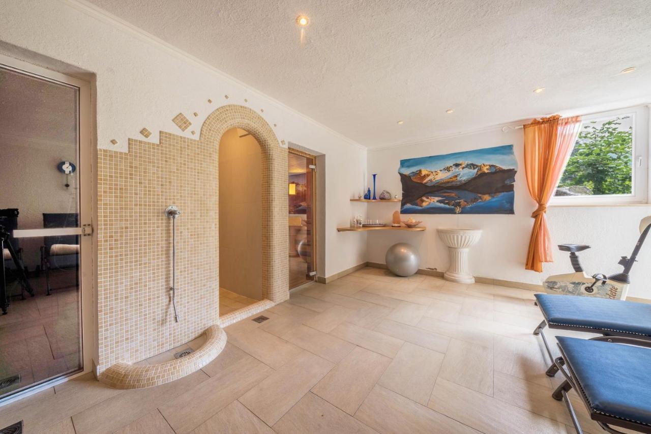 Haus Hubertus - Fewo 5 سان ليوناردو إن باسيريا المظهر الخارجي الصورة